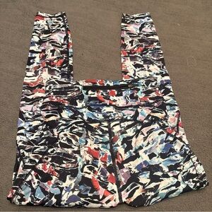 Lululemon size 4 Abstract Multi-Color Active Leggings